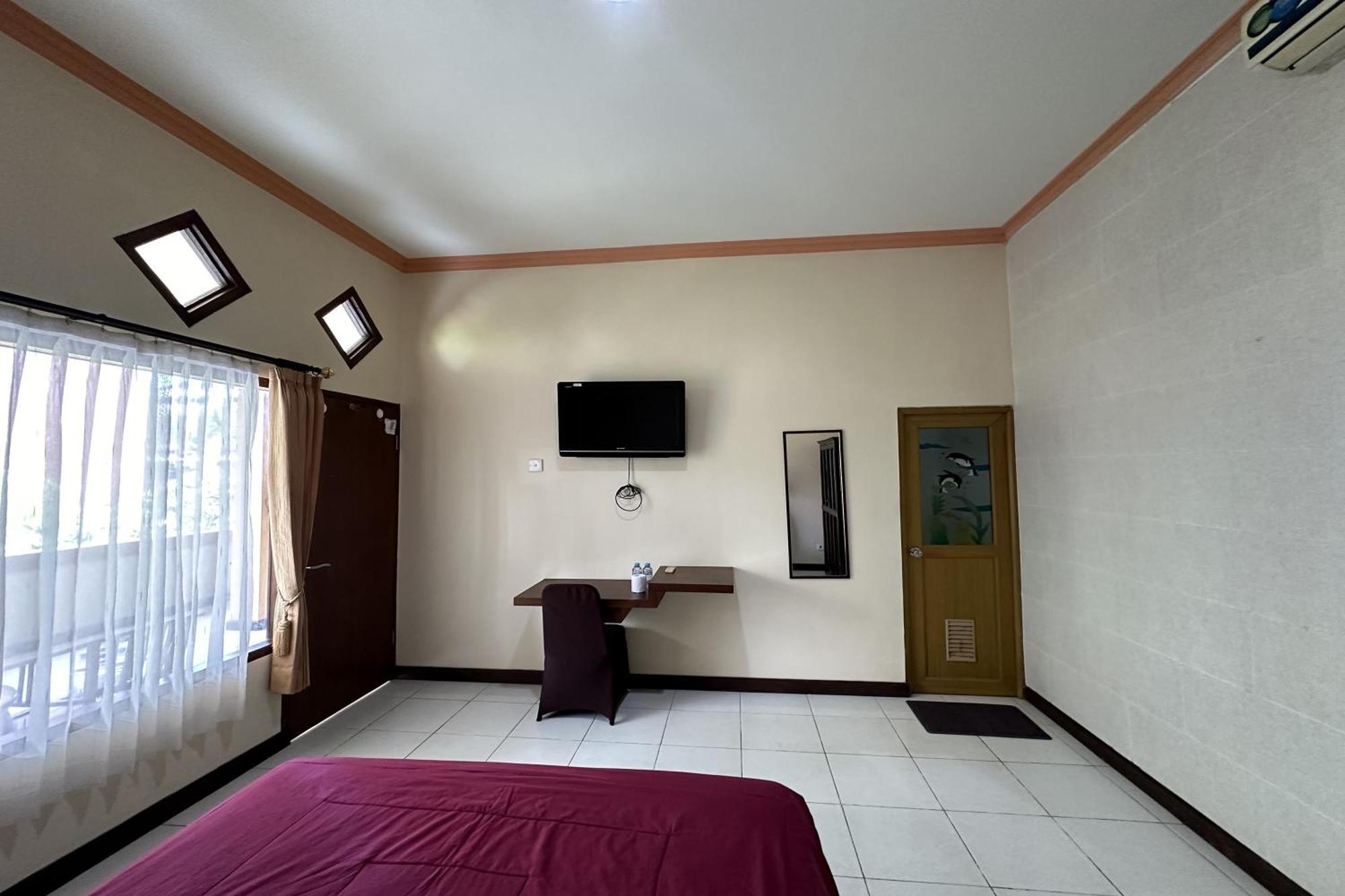 Taxa Raya Guest House Legian  Bagian luar foto